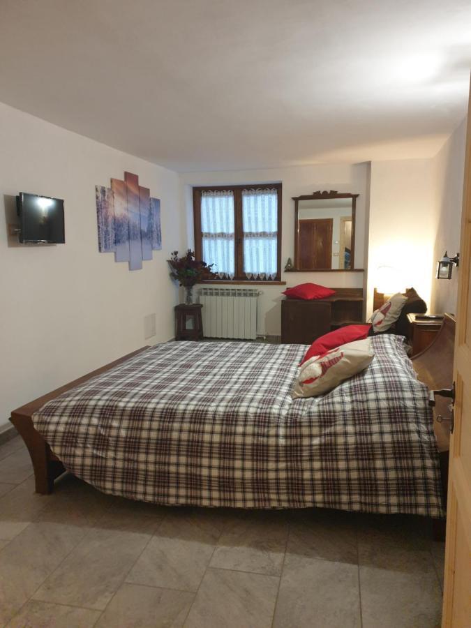 Antica Casa Occitana Bed & Breakfast Sampeire Dış mekan fotoğraf